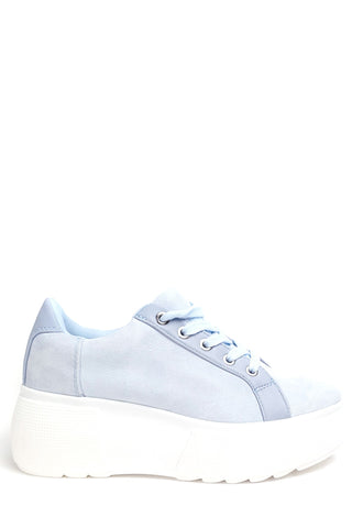 Bree Sky 1