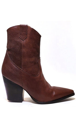 Gilly Brown 1